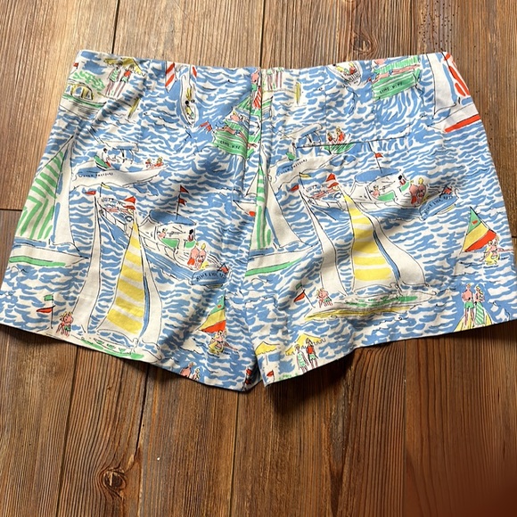 Lilly Pulitzer Shorts - Picture 2 of 3